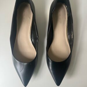 Nine West Black Pointed-Toe Flats
